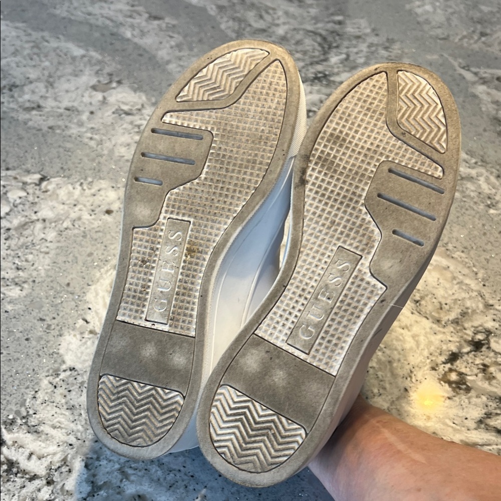 GUESS Sendra White Platform Sneakers - Women’s Size 7 EUC - Picture 10 of 11